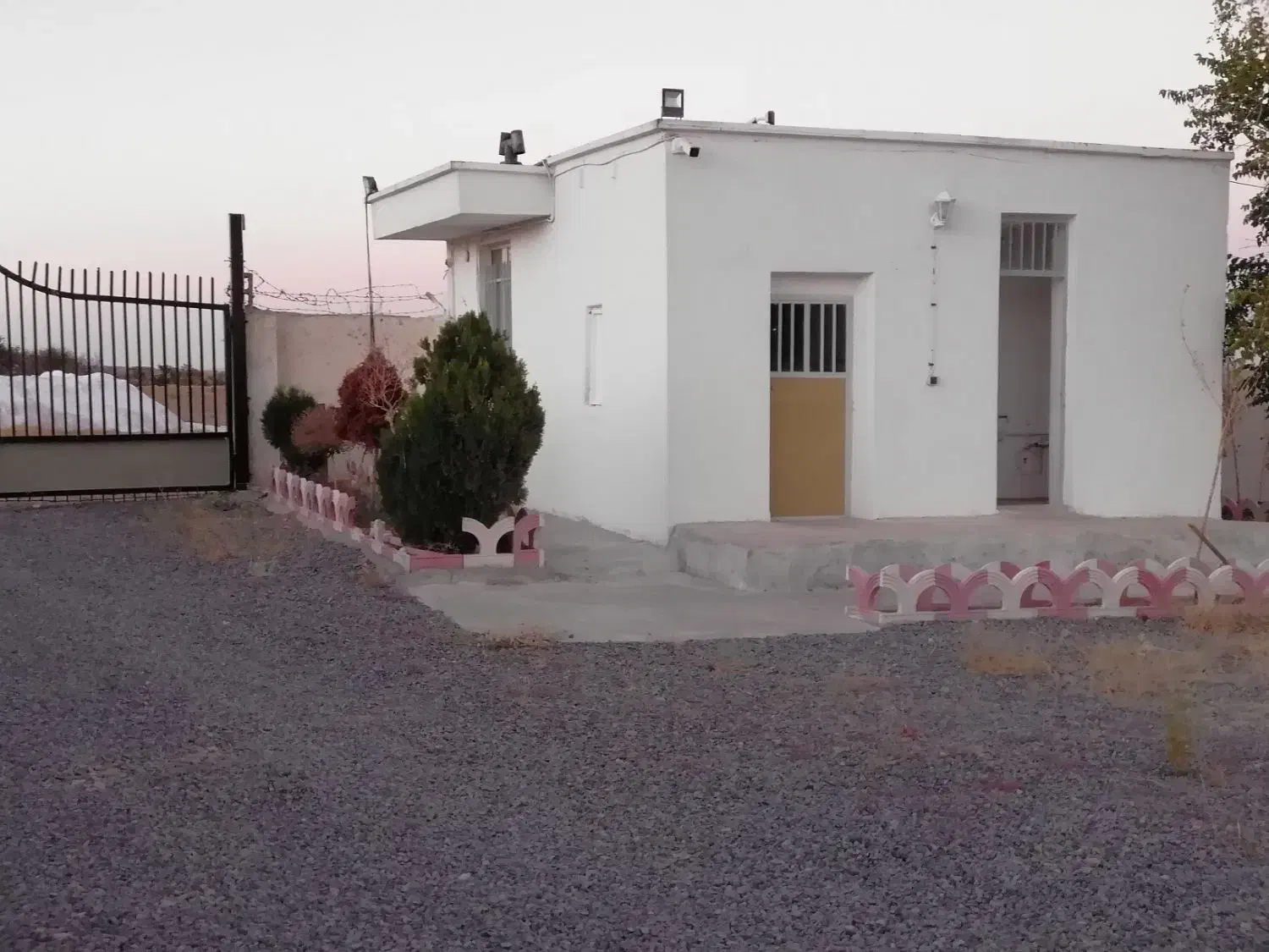 سولە 200متری جهت کرایە|اجارهٔ دفتر صنعتی، کشاورزی، تجاری|دهگلان, |دیوار