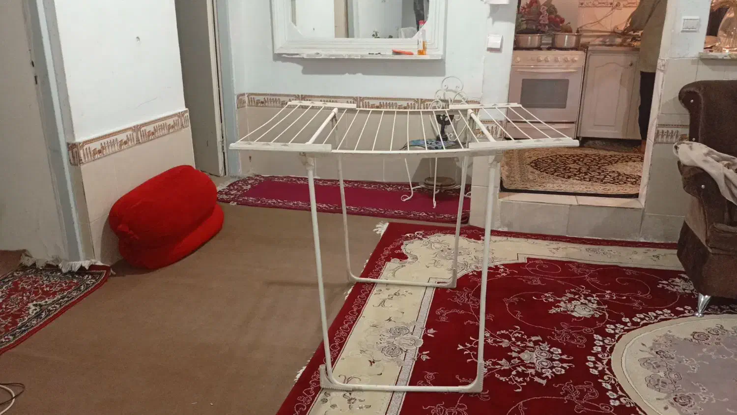 آویز لباس|بندرخت و رخت‌آویز|محمدیه-قزوین, |دیوار