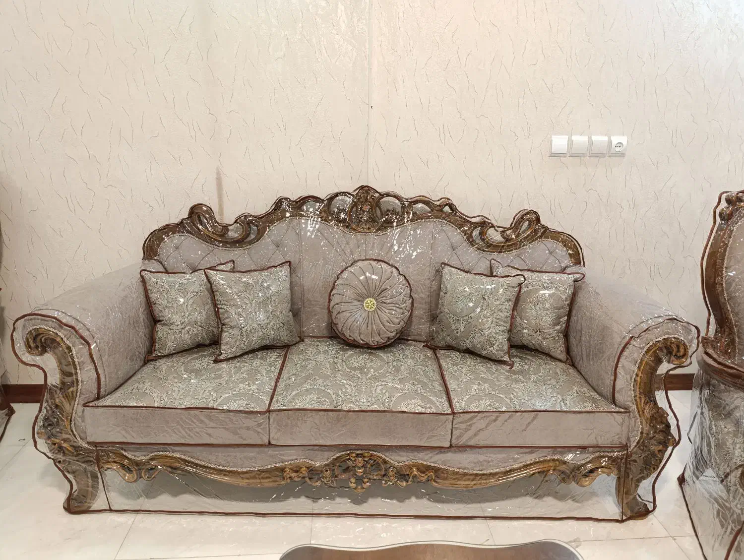 کاور مبل سی گل|مبلمان خانگی و میز عسلی|اصفهان, رهنان|دیوار