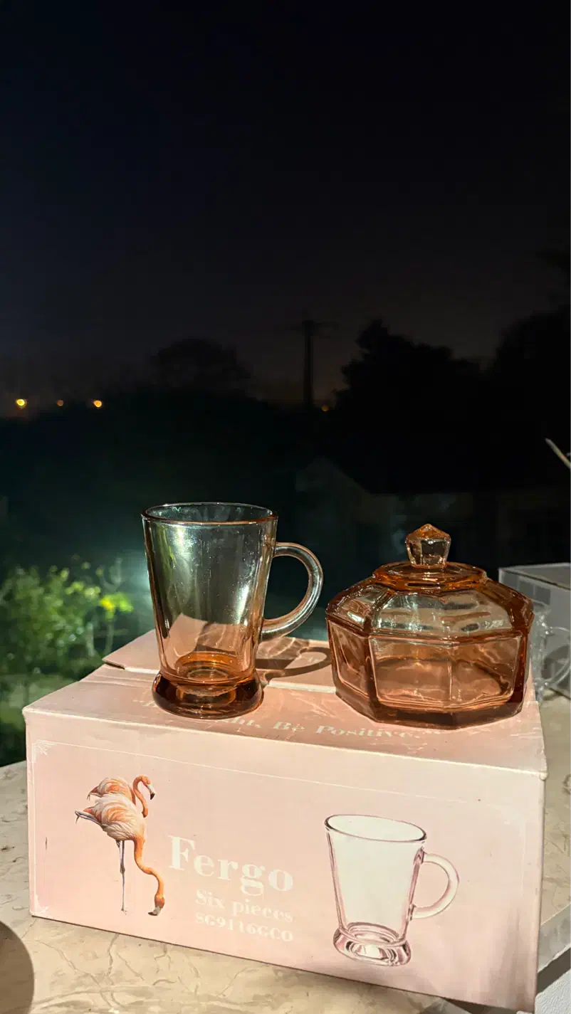 استکان دسته دار با قندون ستش استفاده نشده و سالم|ظروف سرو و پذیرایی|محمودآباد, |دیوار