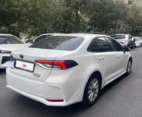 تویوتا کرولا هیبرید الیت ۱۸۰۰|خودرو سواری و وانت|کرمان, |دیوار