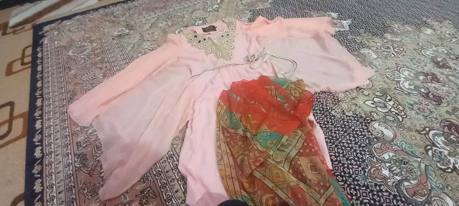 ست مادرودخترهمراه باشال نو۵۰۰هزار|لباس|قم, دوبرادر|دیوار