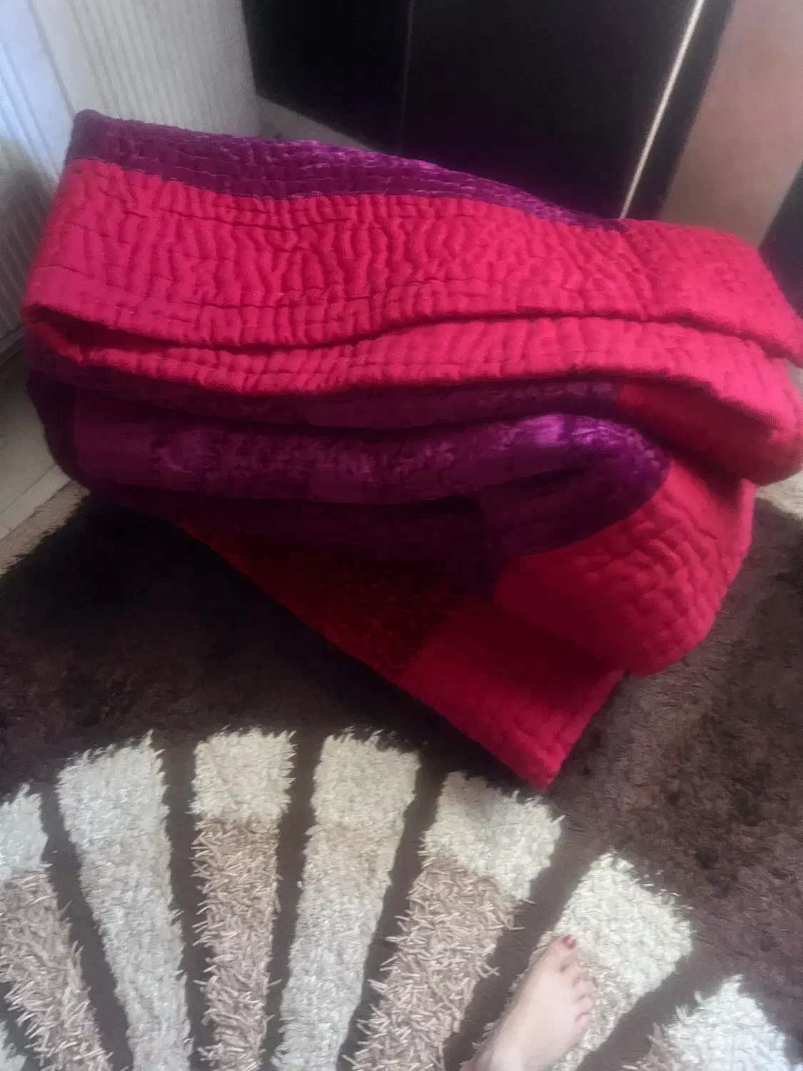 لحاف مخمل نو بدون استفاده|رختخواب، بالش، پتو|سیرجان, |دیوار