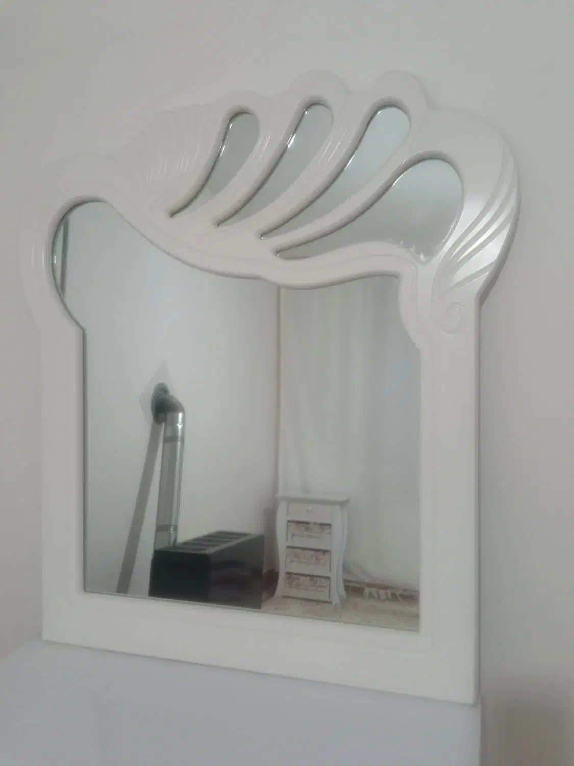 آینه|آینه|مهاباد (آذربایجان غربی), |دیوار