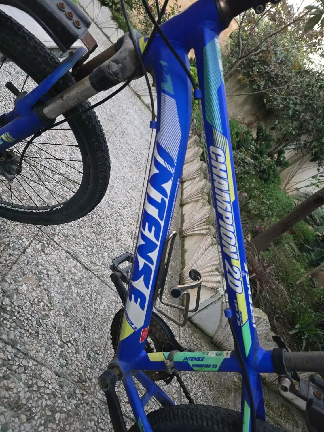 دوچرخه|دوچرخه، اسکیت، اسکوتر|نور, |دیوار