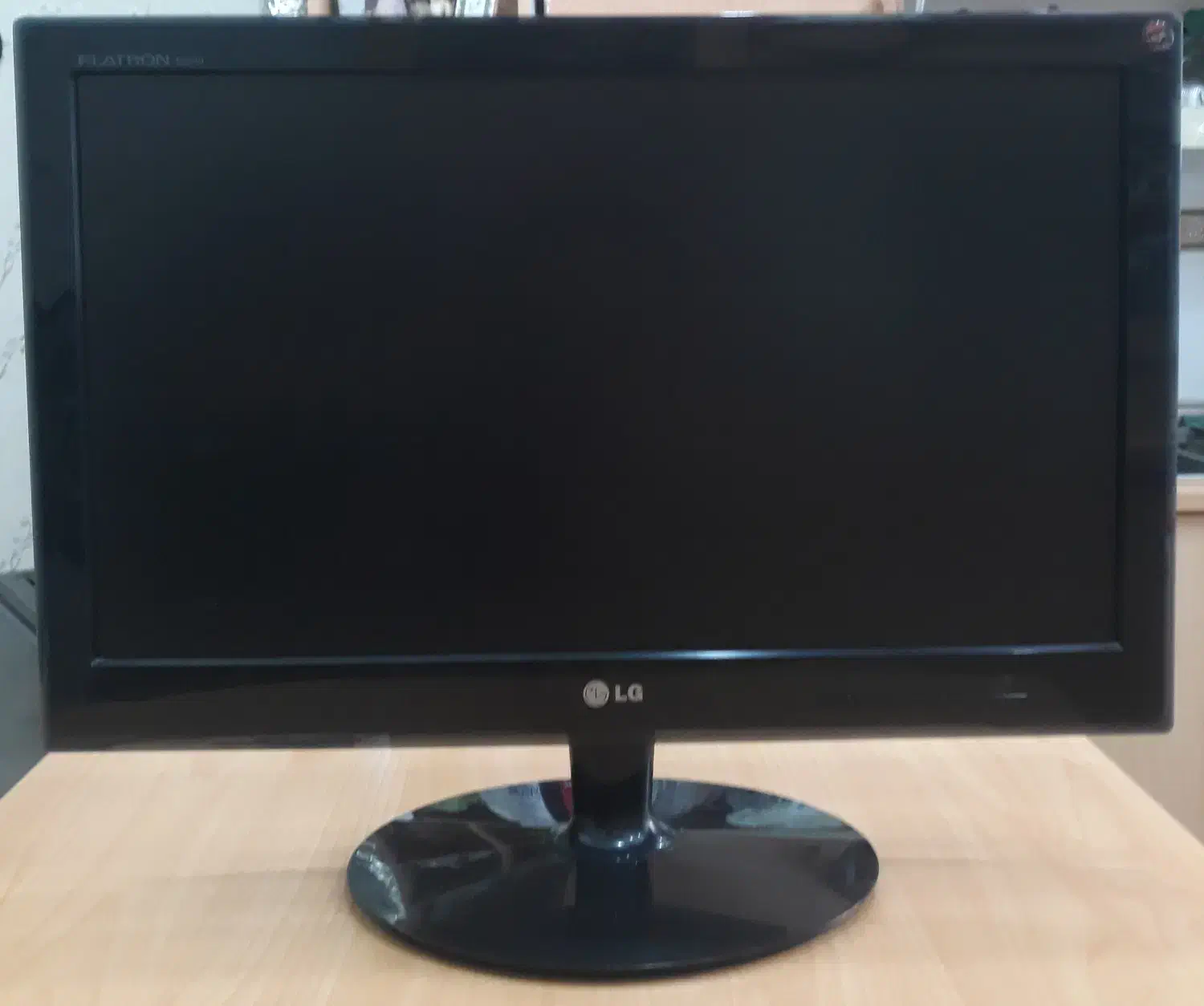 مانیتور ۲۲ اینچ ال جی|قطعات و لوازم جانبی رایانه|تهران, هفت چنار|دیوار