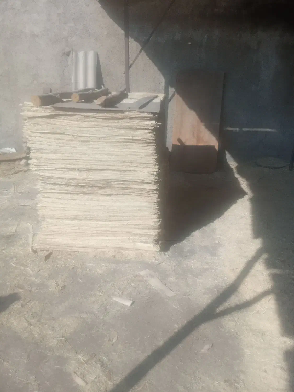 لایه چوب .جهت کف صندلی|میز و صندلی غذاخوری|تهران, شهرک آزمایش|دیوار