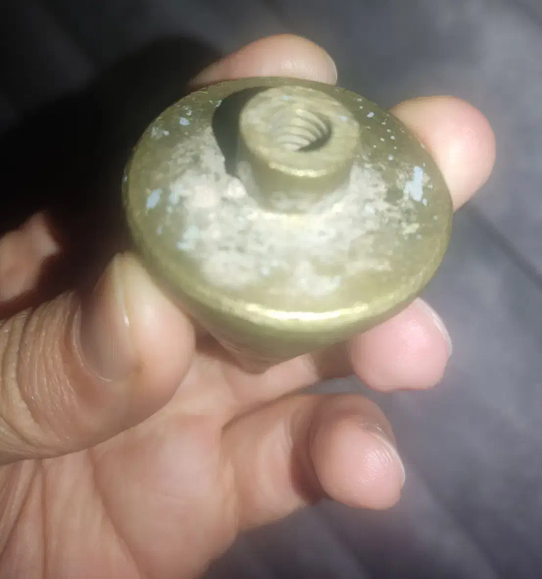 شاقول برنجی خوراک خور قدیمی آنتیک عتیقه کلکسیونی|کلکسیون اشیاء عتیقه|اصفهان, شفق|دیوار