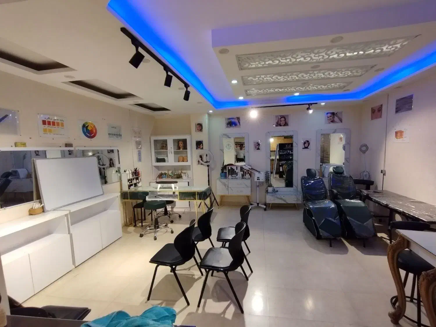 آپارتمان اداری تجاری فاز۲معاوضه با ماشین|فروش دفتر کار، اتاق اداری، مطب|پرند, فاز ۲|دیوار