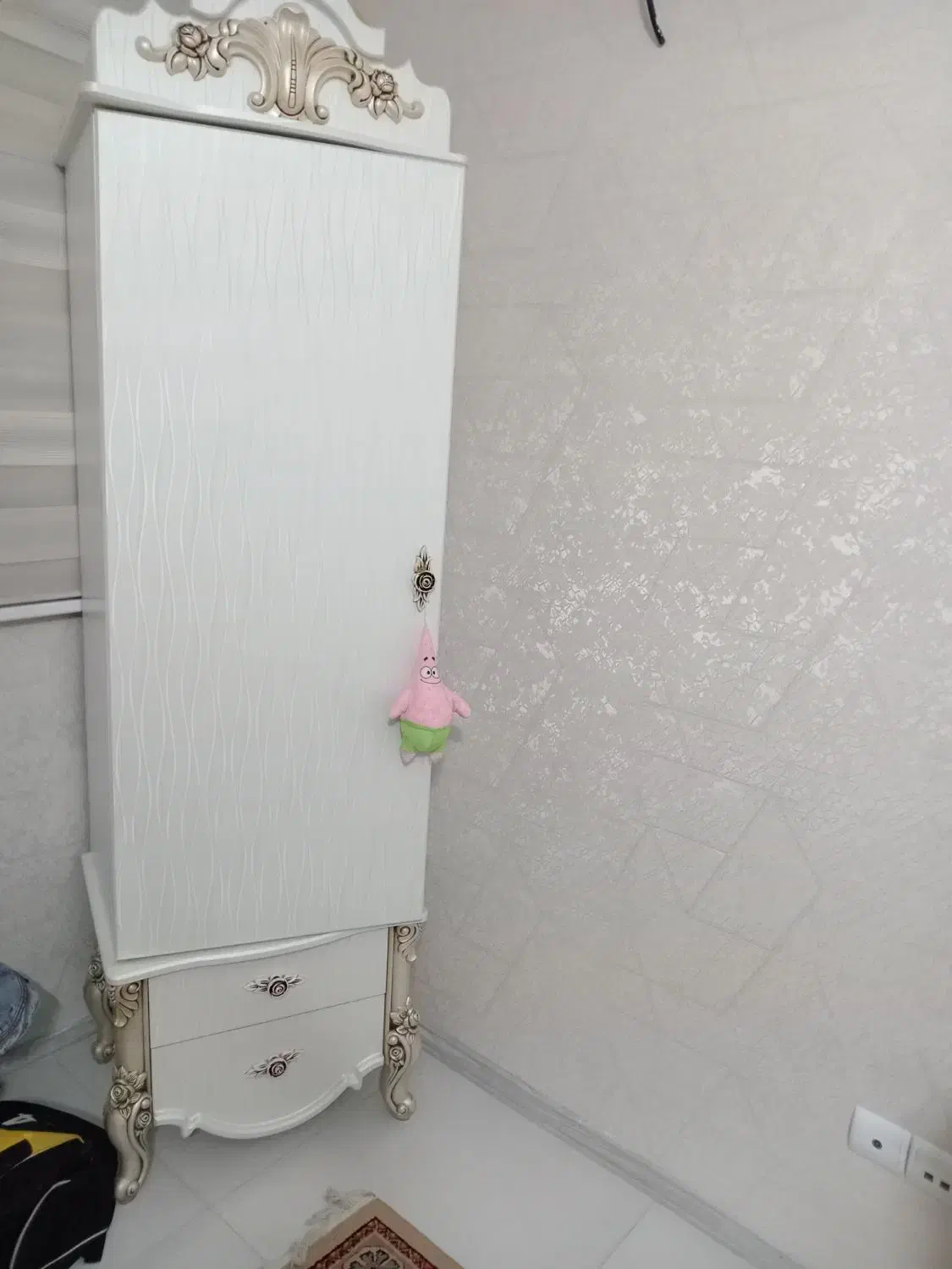 کمدوویترین اتاق نوجوان|تخت و سرویس خواب|مشهد, امیریه|دیوار