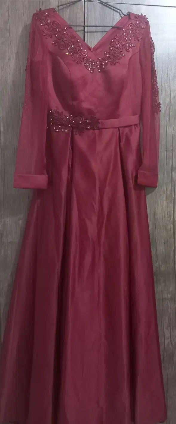 لباس مجلسی|لباس|نهاوند, |دیوار