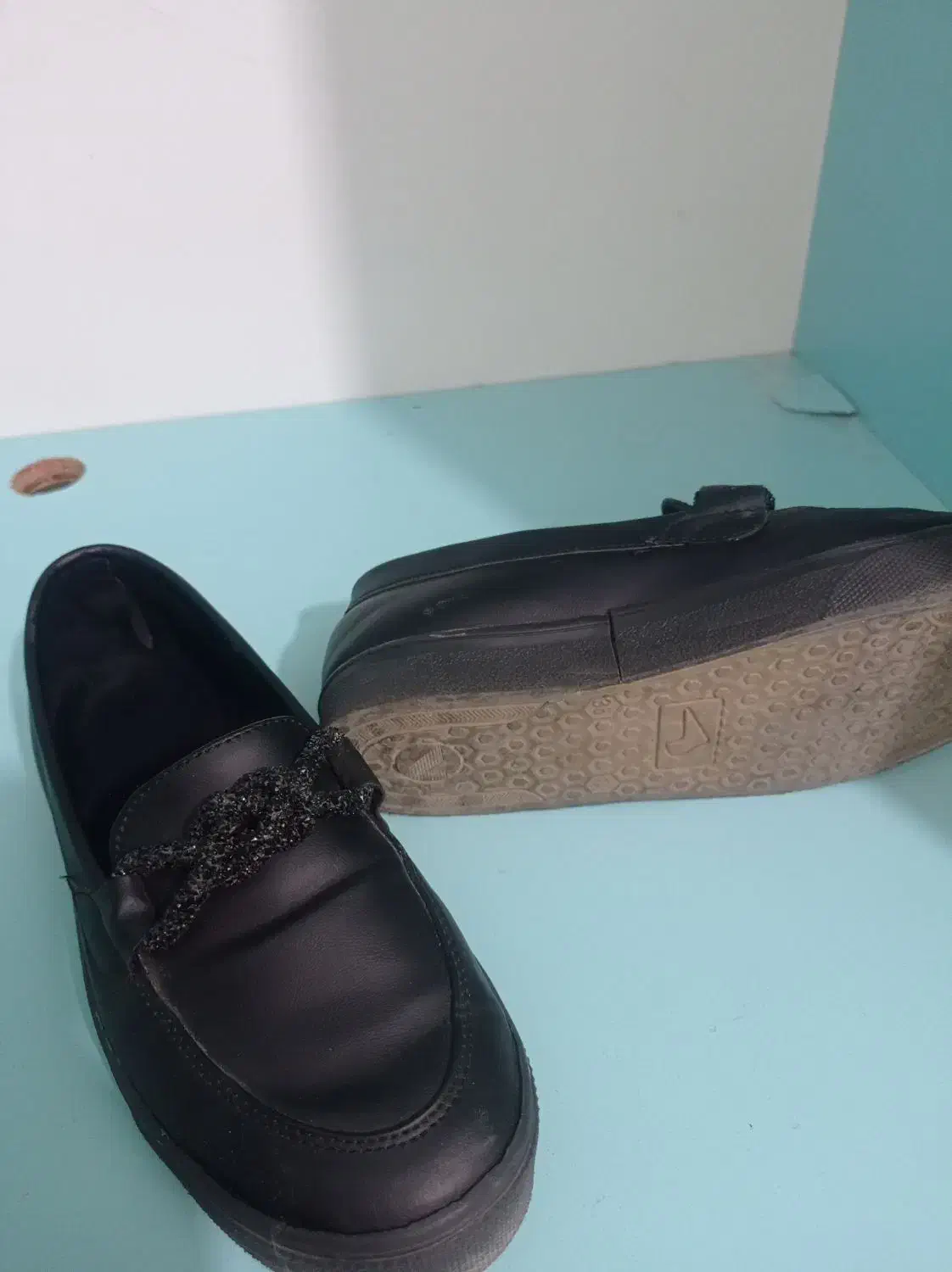 کفش|کیف، کفش، کمربند|ارومیه, |دیوار