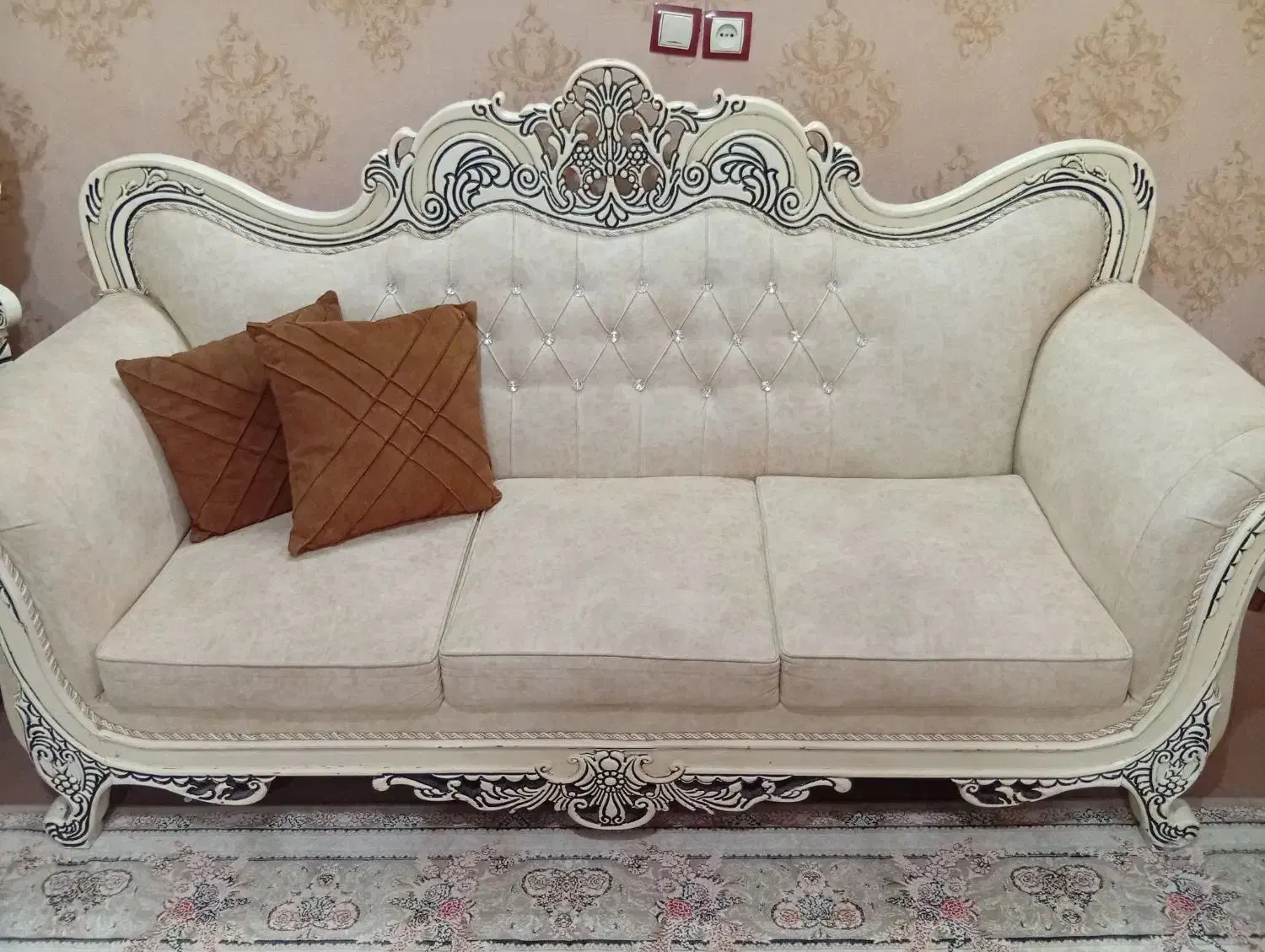 مبلمان|مبلمان خانگی و میز عسلی|خوی, |دیوار