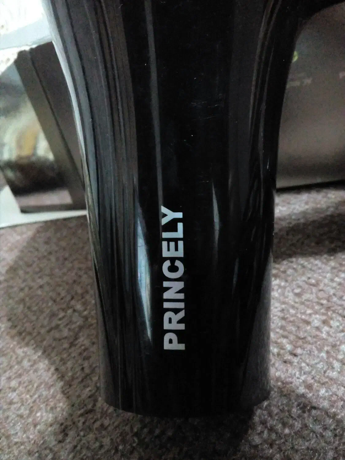 PRlCELY سشوار|آرایشی، بهداشتی، درمانی|رشت, جانبازان|دیوار