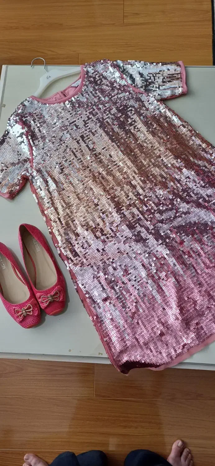 لباس‌ وکفش و بوت نو و در حد نو دخترانه و زنانه|لباس|تهران, تجریش|دیوار