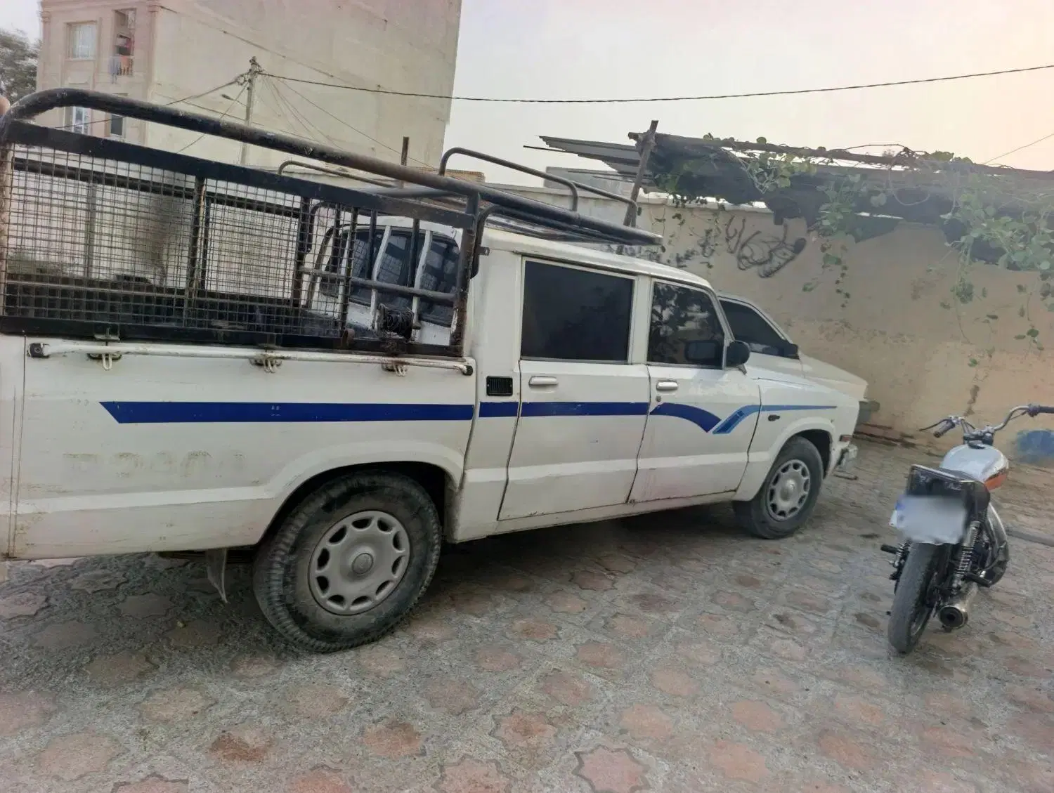 مزدا ۲۰۰۰|خودرو سواری و وانت|چابهار, |دیوار