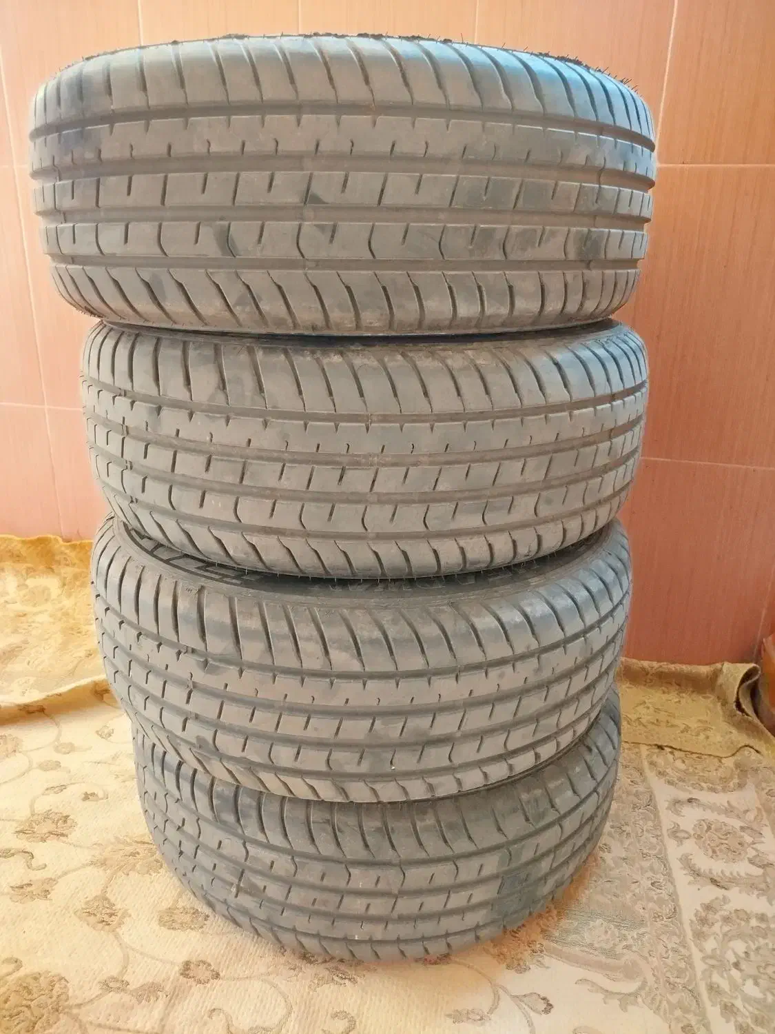 لاستیک هدوی 205 ، نو نو ، تاریخ 2013|قطعات یدکی و لوازم جانبی|مشهد, انقلاب|دیوار