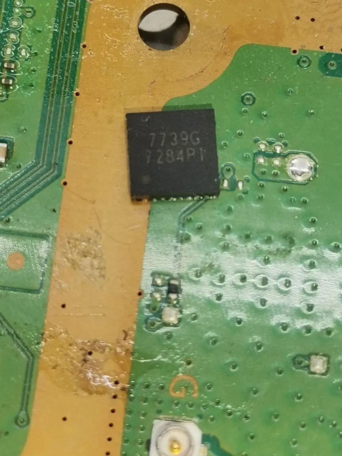 تعمیرات تخصصی و نصب بازی PlayStation و Xbox|کنسول، بازی ویدئویی و آنلاین|تهران, امام خمینی|دیوار