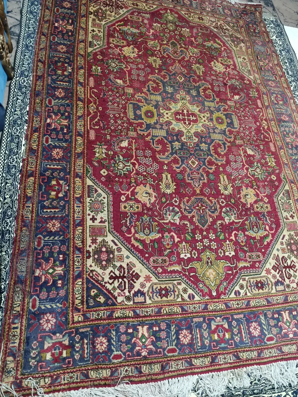 فرش دستباف ۶ متری|فرش|پره‌سر, |دیوار