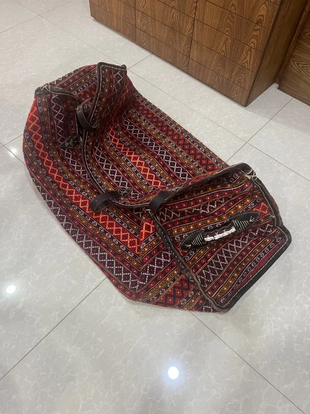 مرفج ( جا رختخوابی) دست باف|گلیم، جاجیم، گبه|شیراز, فرهنگ شهر|دیوار