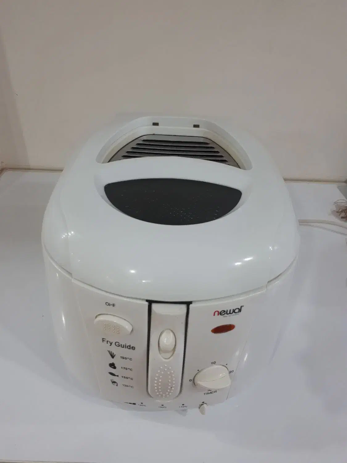 سرخ کن|سایر لوازم برقی|رباط‌کریم, رباط‌کریم|دیوار