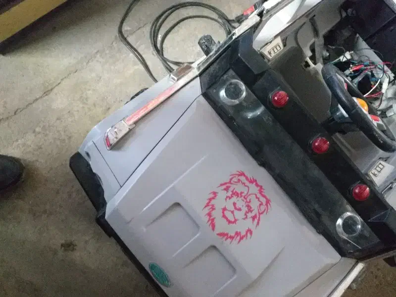 ماشین برقی شارژی زیبا|اسباب‌بازی بچه|اردبیل, |دیوار