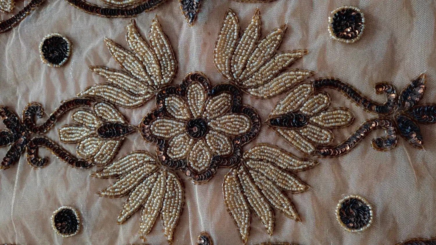 رومیزی سنگ دوزی شده|پرده، رانر، رومیزی|تهران, تهرانسر غربی|دیوار