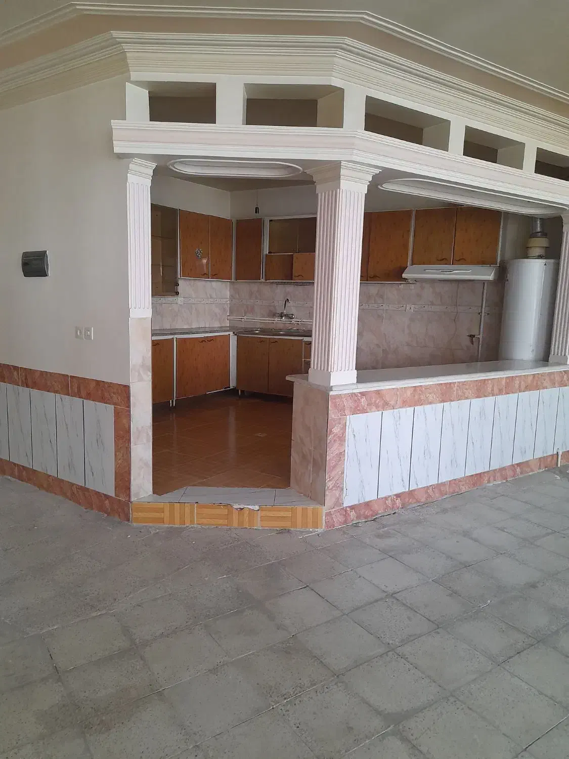 اجاره‌ حیاط  غلامی بلوار آزادی روبروخیابان کارگر|اجارهٔ خانه و ویلا|اسفراین, |دیوار