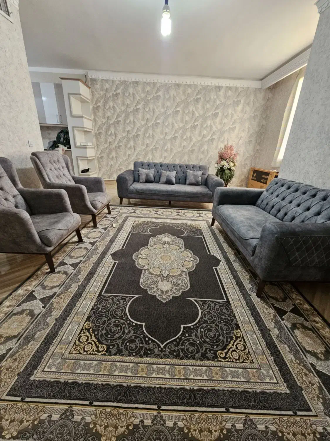 مبل|مبلمان خانگی و میز عسلی|قرچک, میرزائی جنوبی|دیوار