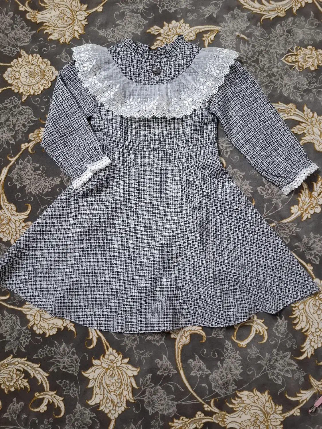 لباس گرم و مجلسی وشلوار دخترانه|کفش و لباس بچه|مشهد, توس (بلوار توس)|دیوار