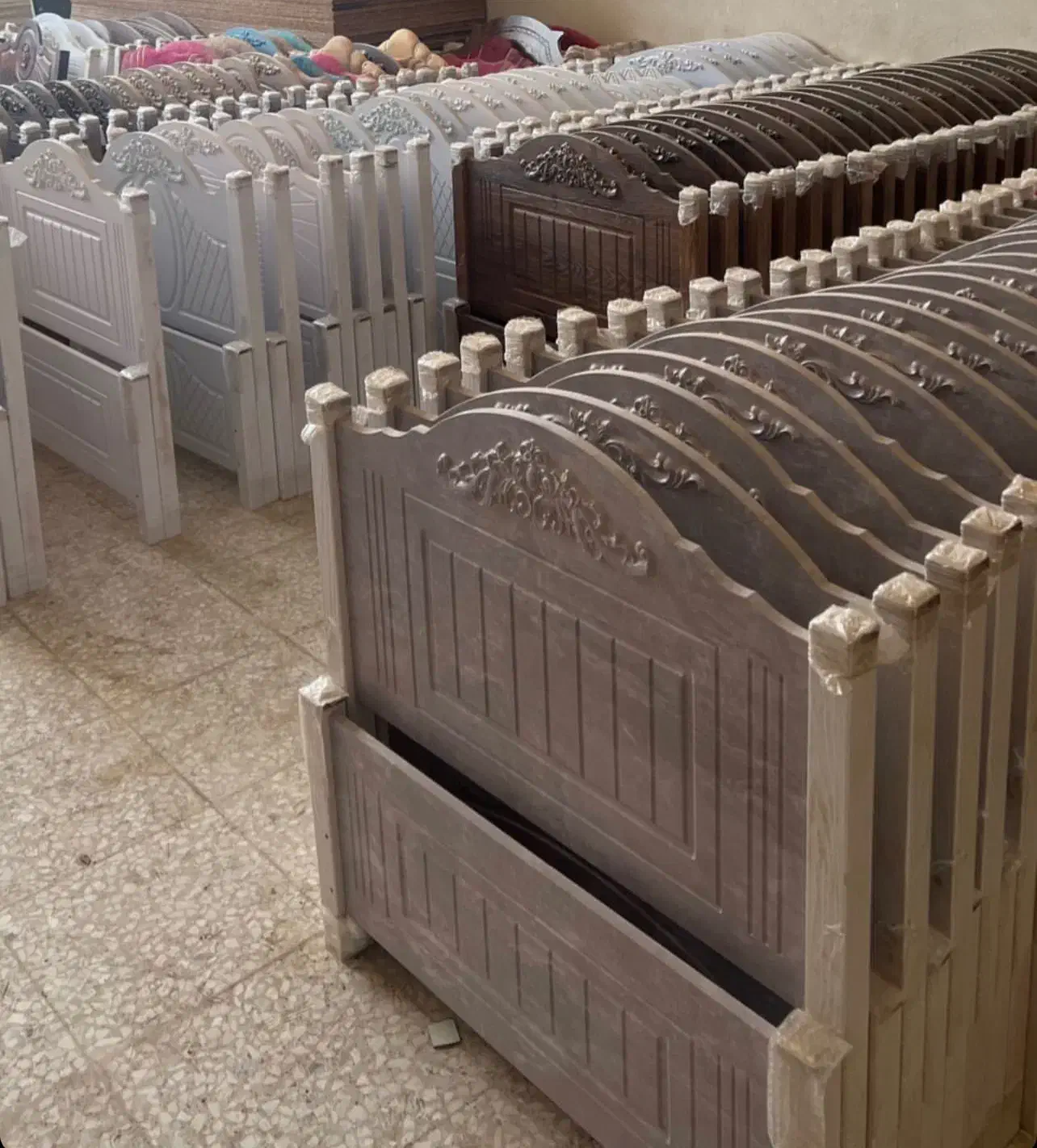 تخت دوطبقه سفید براق|تخت و سرویس خواب|اراک, |دیوار