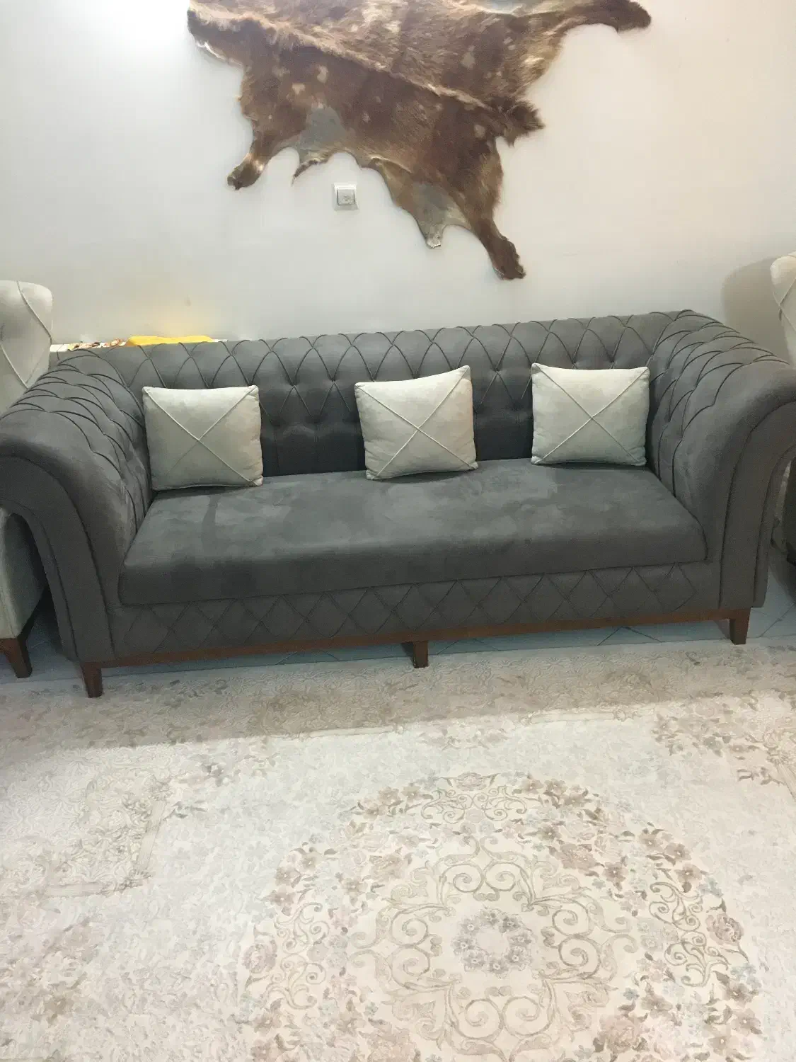 مبل چستر ۸ نفره|مبلمان خانگی و میز عسلی|پرند, فاز ۲|دیوار