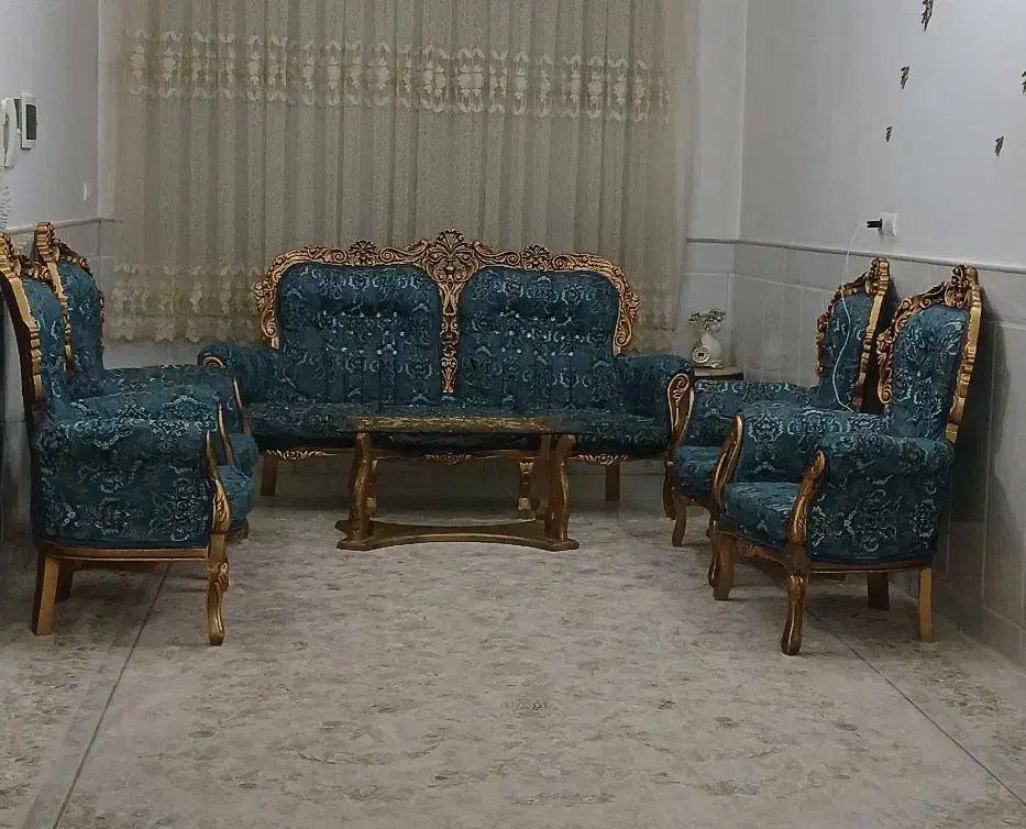 مبل7 نفره|مبلمان خانگی و میز عسلی|قم, شهرک فاطمیه|دیوار