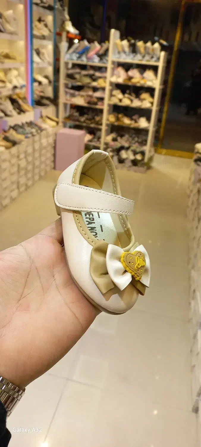 عروسکی|کفش و لباس بچه|مشهد, جنت|دیوار