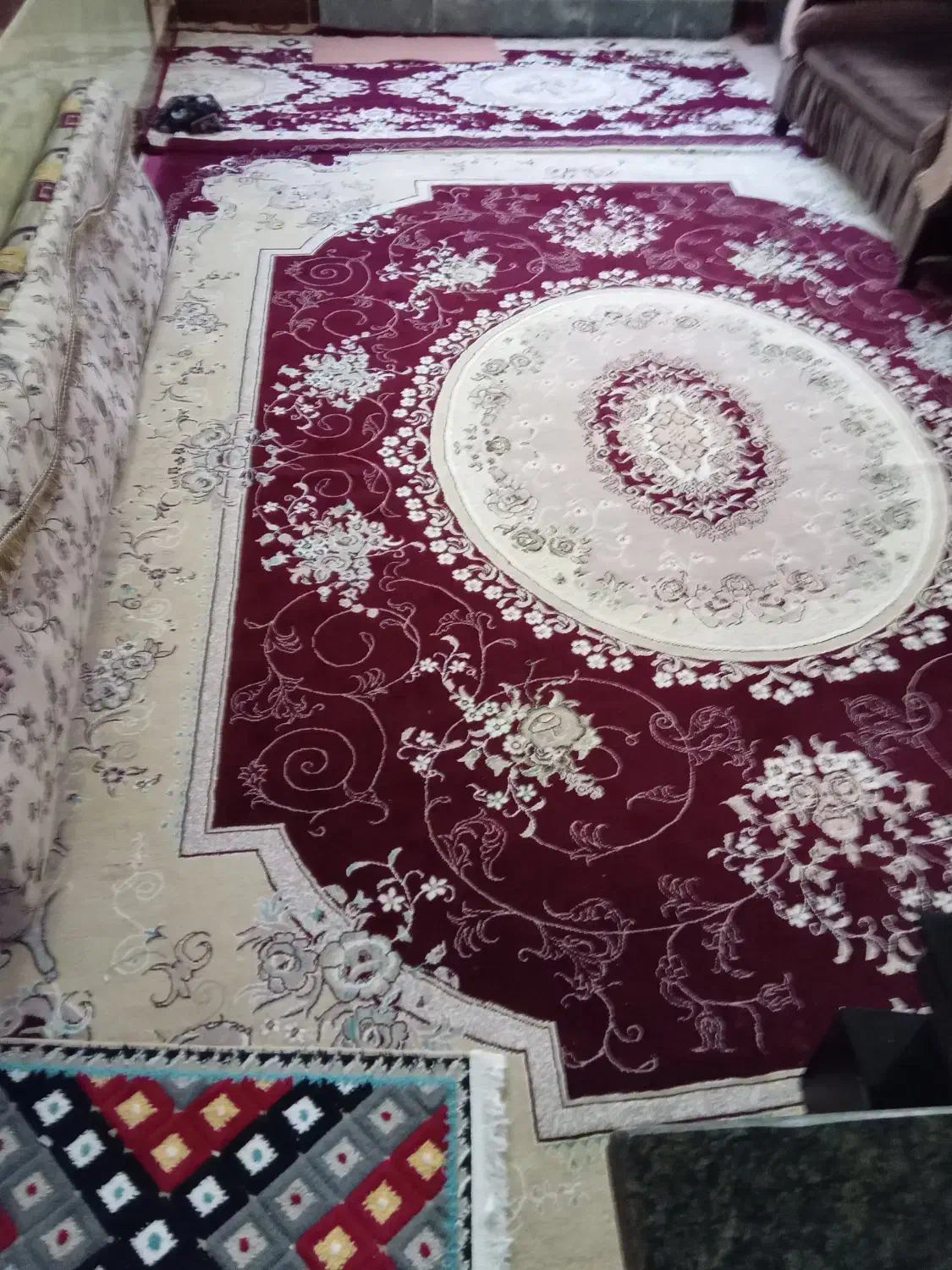 سلام فرش ۱۲ متری ۹۸۰ تومن گلیم فرش مبل|فرش|نهاوند, |دیوار