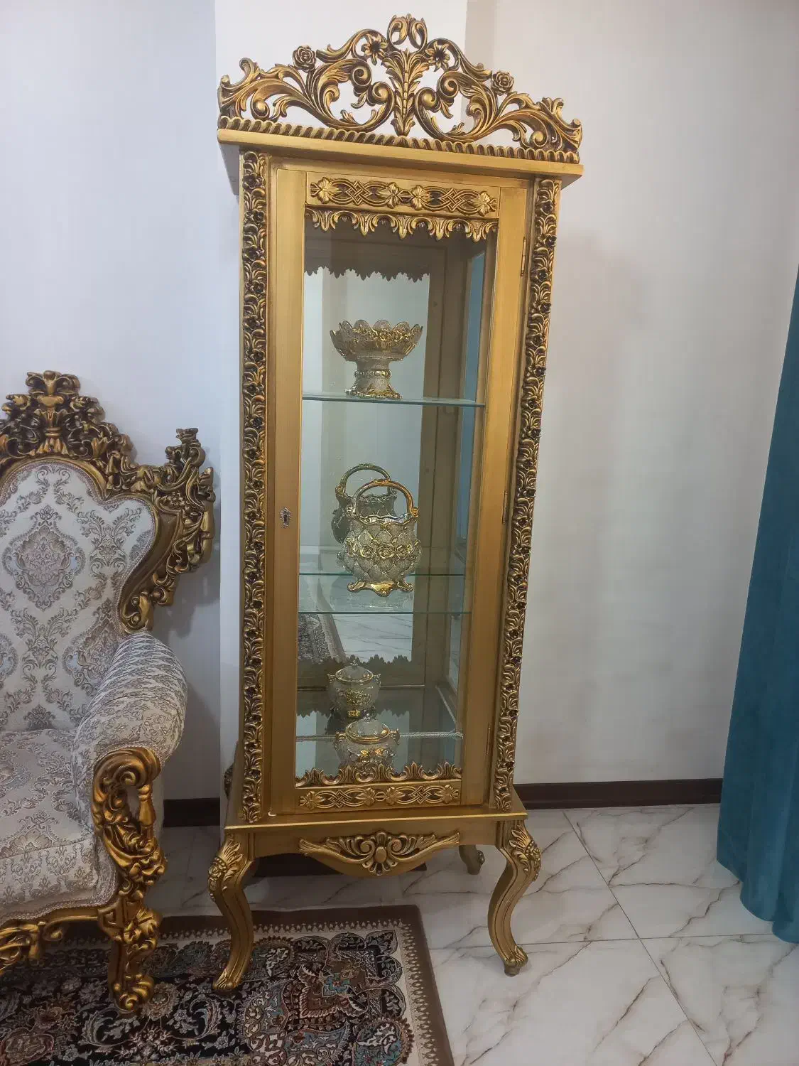 بوفه چوبی به همراه دکور|بوفه، ویترین، کنسول|محمدشهر, محمدشهر|دیوار