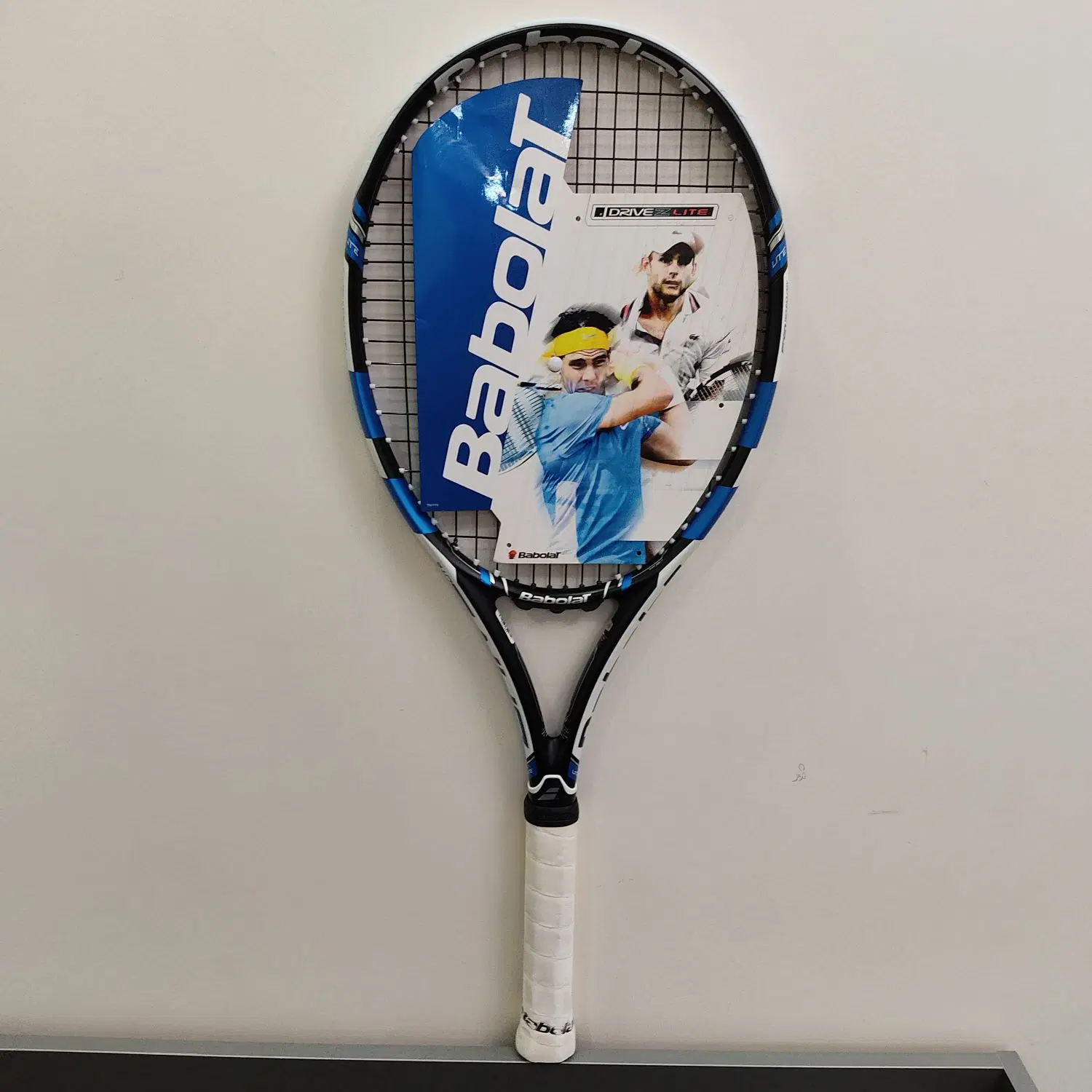 راکت تنیس Babolat Pure Drive Lite با لوازم کامل|ورزشهای توپی|تهران, شمسآباد|دیوار