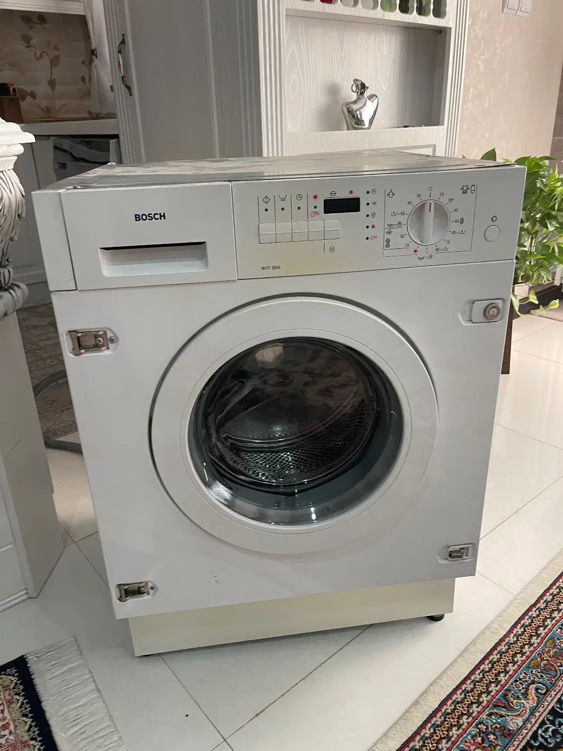 لباسشویی اصل بوش آلمان تمیز با خشک کن سشواری|ماشین لباسشویی و خشککن لباس|تهران, شهرک دانشگاه|دیوار