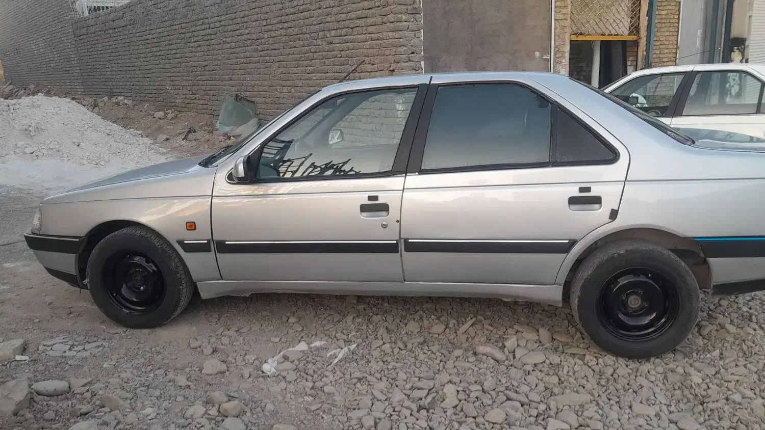 ۴۰۵ مدل۸۵ در حد|خودرو سواری و وانت|تربتحیدریه, داروپخش|دیوار