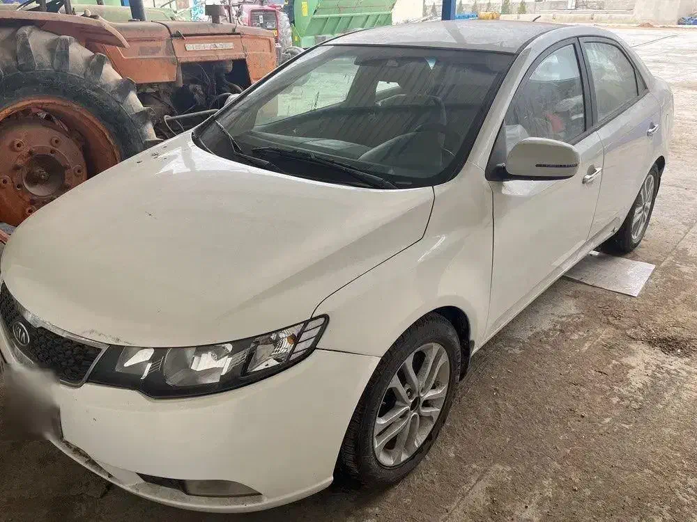 سراتو 2000 نیمه فول|خودرو سواری و وانت|بوئین زهرا, |دیوار