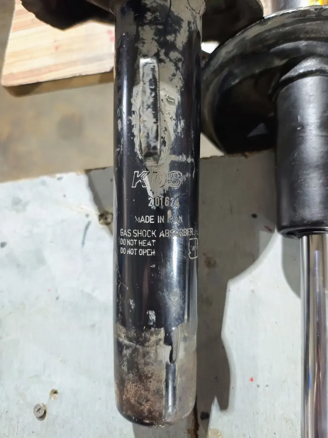 کمک فنر ۲۰۶|قطعات یدکی و لوازم جانبی|مشهد, نوده|دیوار