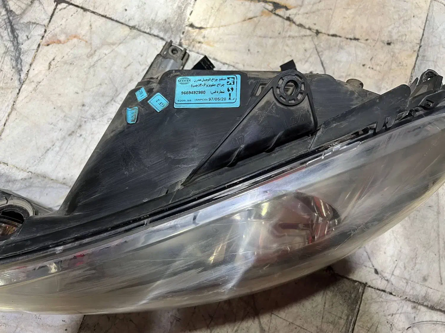 چراغ جلو 206|قطعات یدکی و لوازم جانبی|تهران, خاک سفید|دیوار