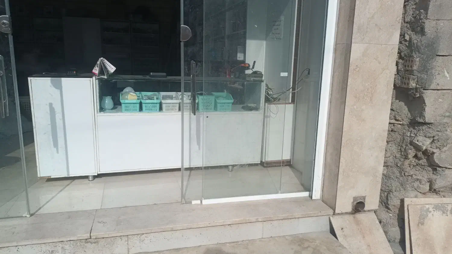 فروش ویترین مغازه|فروشگاه و مغازه|لردگان, |دیوار