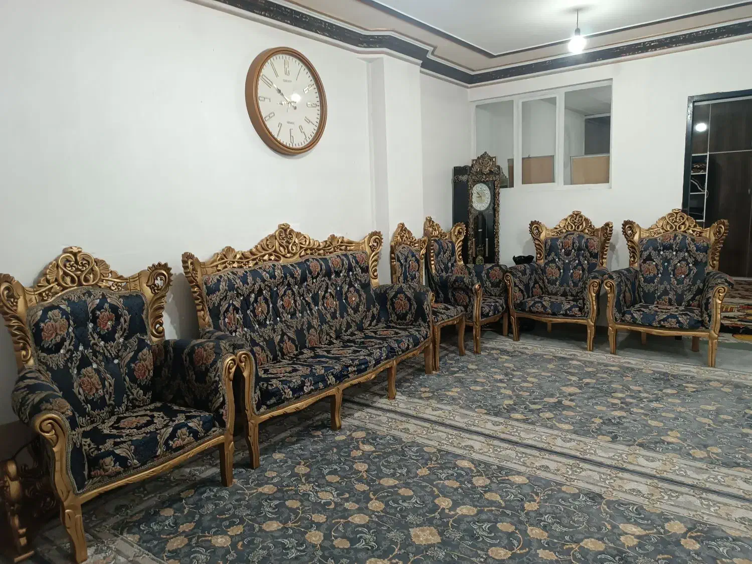 مبل 9نفره سلطنتی سفارشی|مبلمان خانگی و میز عسلی|مریوان, |دیوار