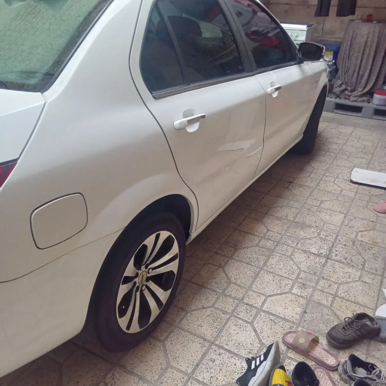 دنا مدل۹۴|خودرو سواری و وانت|شهریار, فرارت|دیوار