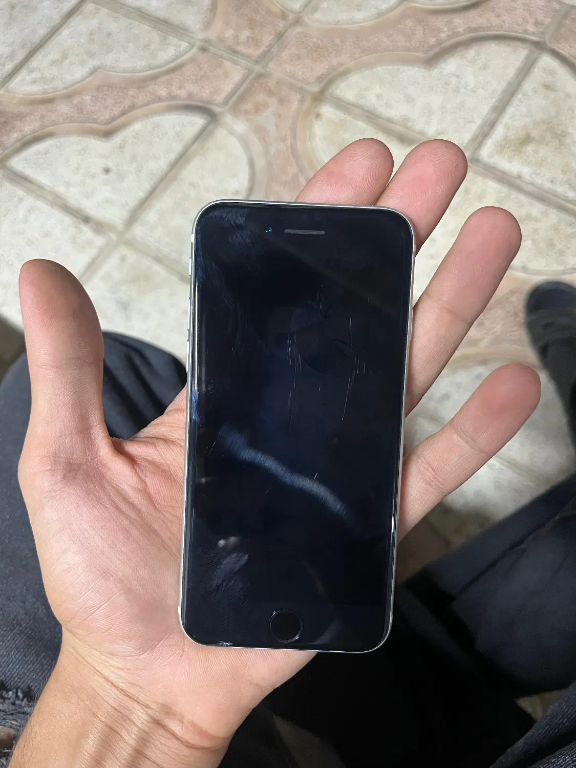 iPhone SE|موبایل|محمدیه-قزوین, |دیوار