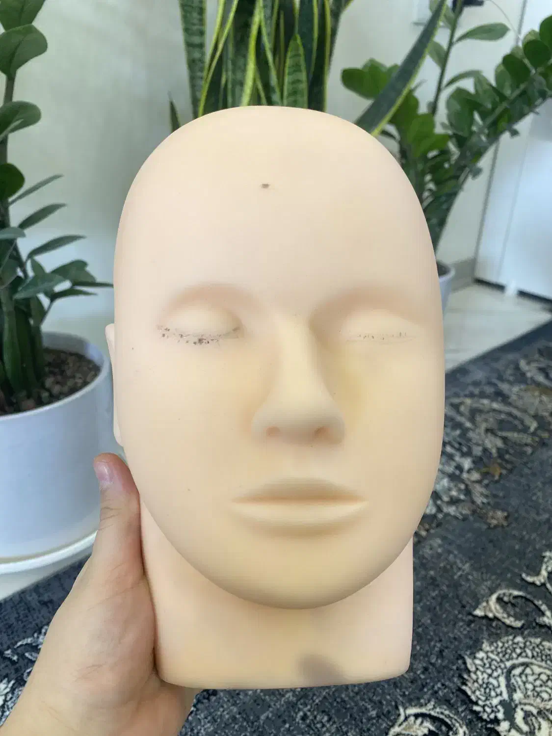 وسایل مژه|آرایشگاه و سالن‌های زیبایی|یاسوج, |دیوار