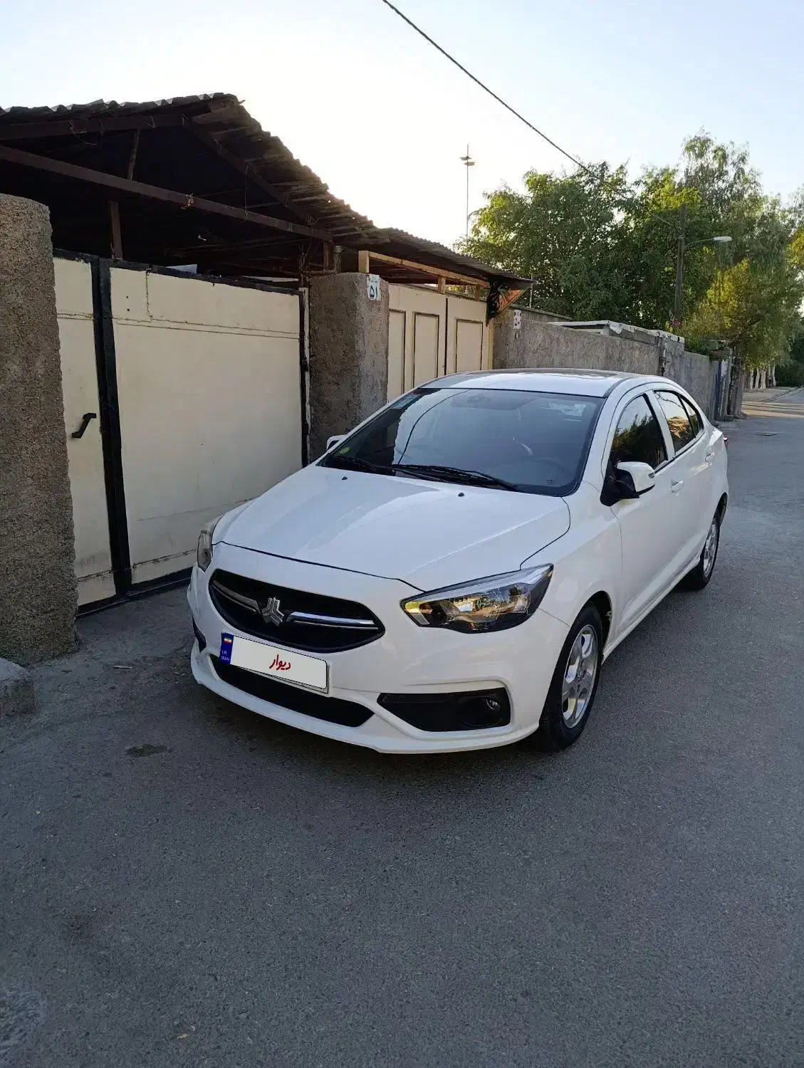 شاهین سانروف ۴۰۲|خودرو سواری و وانت|دزفول, |دیوار