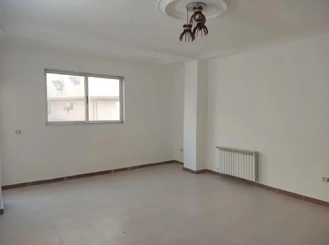 فروش واحد ۷۵ متری در مجتمع تاکسیرانی|فروش آپارتمان|بندر انزلی, کلیور|دیوار