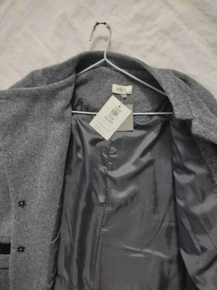 پالتو نو|لباس|مشهد, دانشجو|دیوار